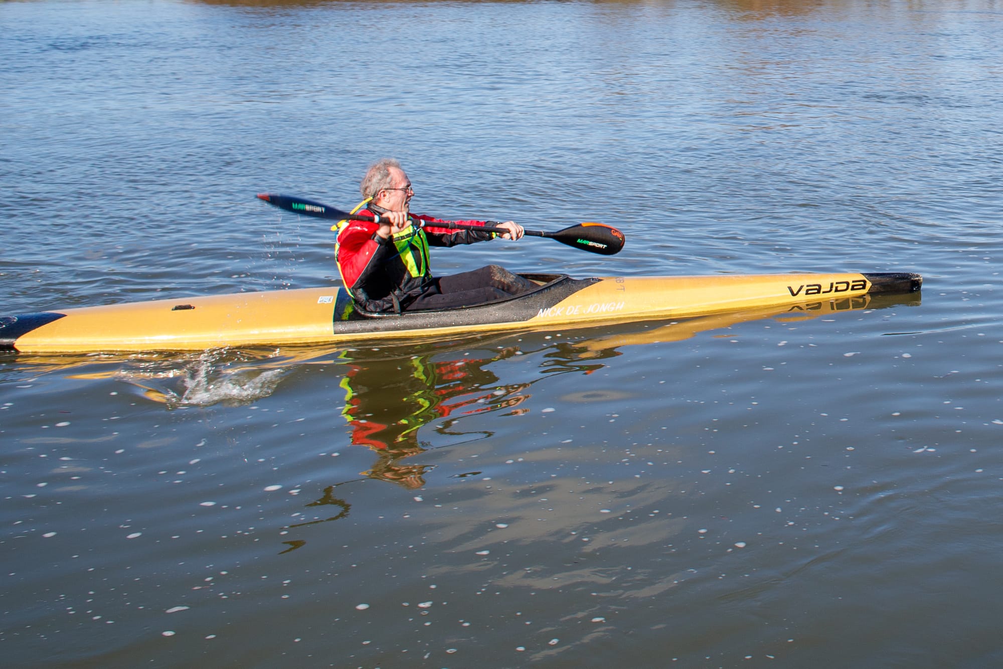 Bisham paddlers club news